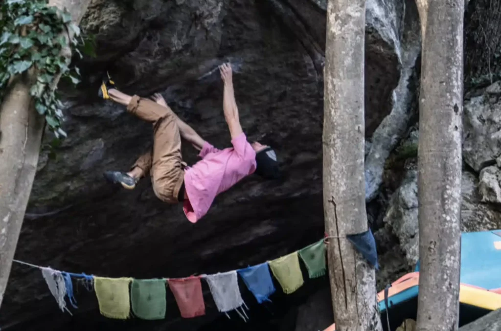Stefano Ghisolfi bouldert Gioia Sit (8C+) in Varazze
